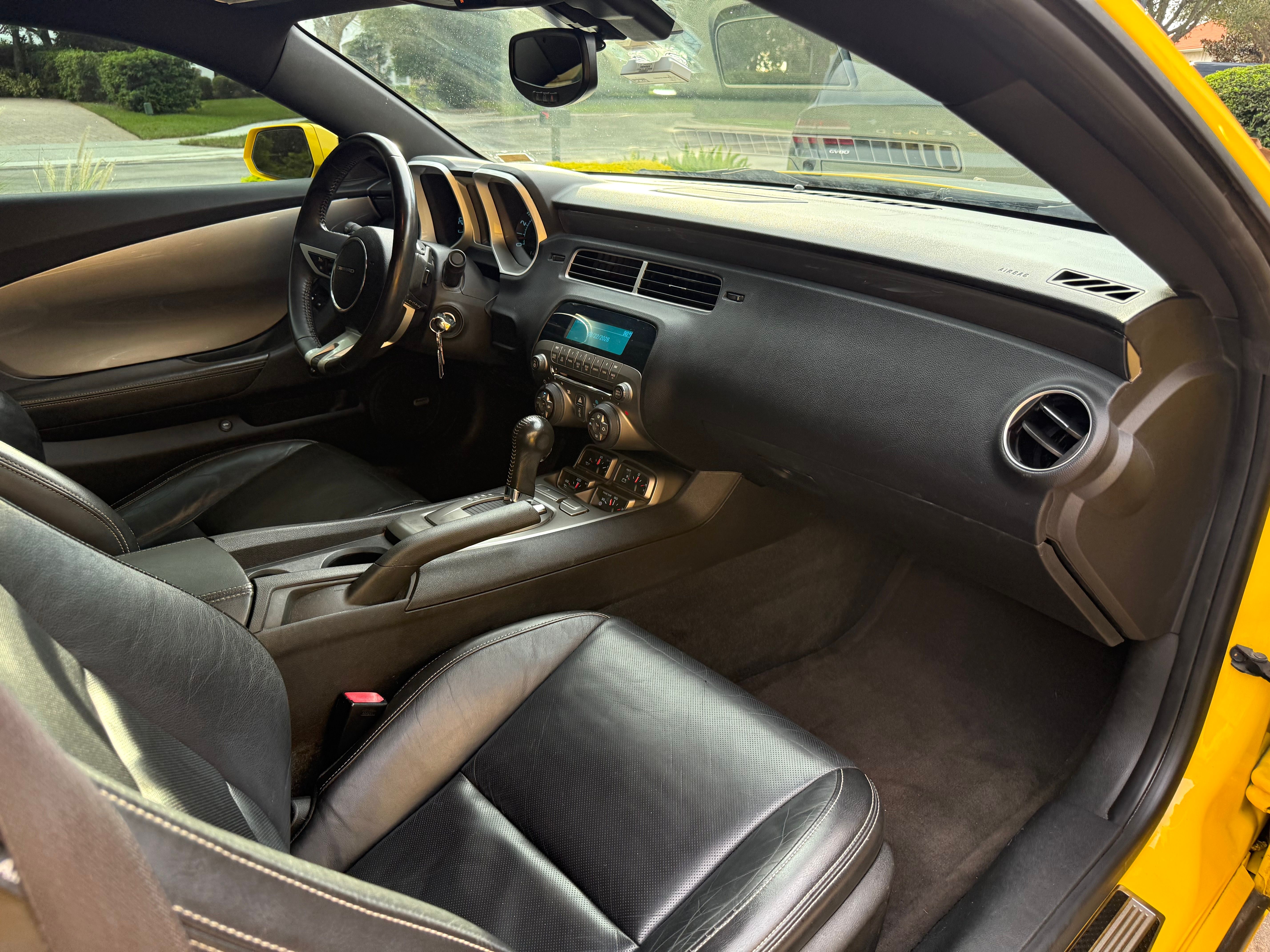 Used 2010 Chevrolet Camaro SS w/ RS Package RWD image 31