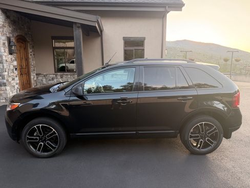 Used 2013 Ford Edge SEL AWD/4WD image 2