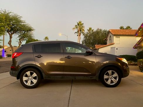 Used 2013 Kia Sportage LX w/ Convenience Pkg image 12