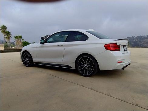 Used 2019 BMW M240i xDrive Coupe w/ Premium Package image 4