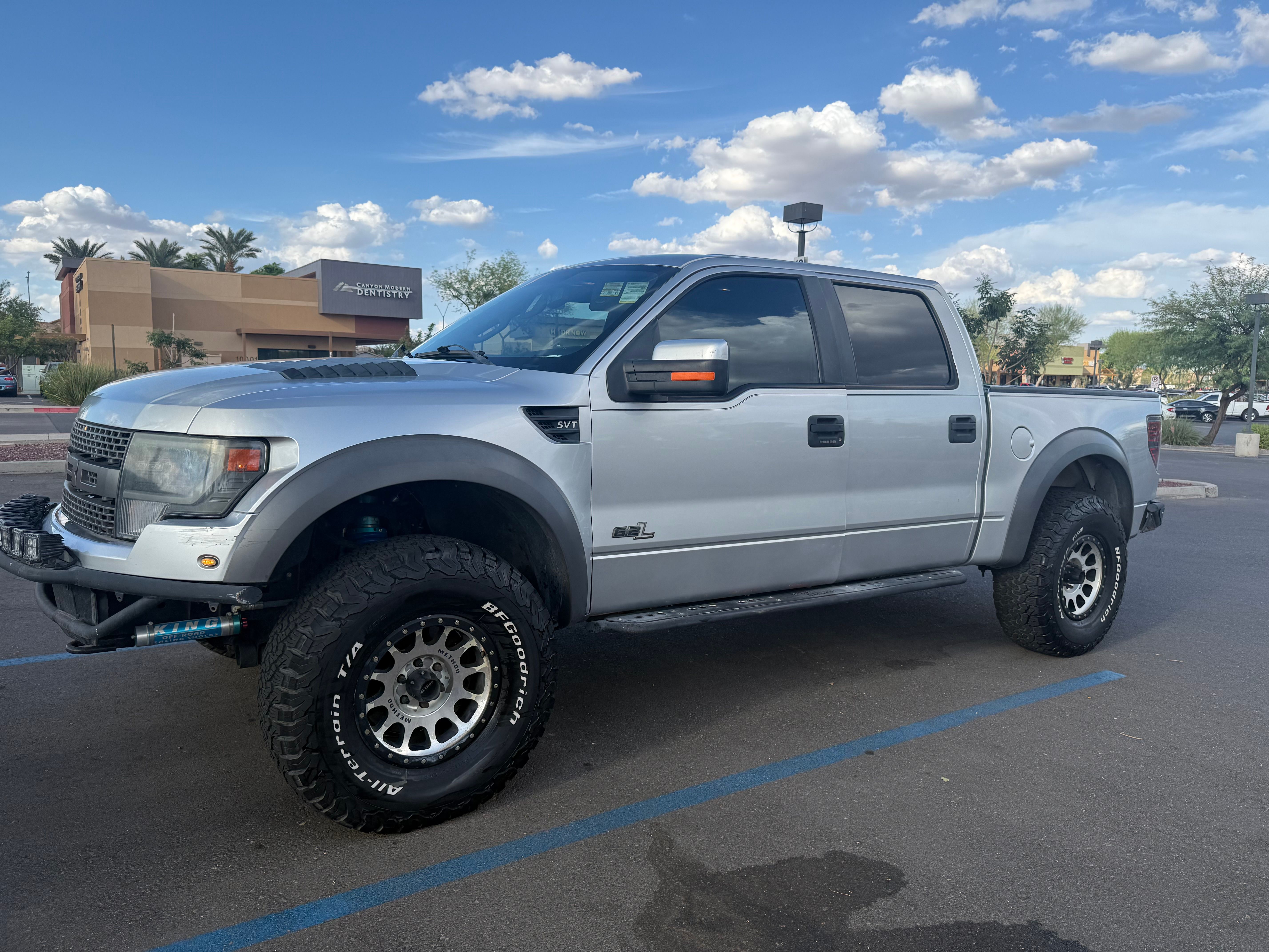 Used 2014 Ford F150 Raptor w/ Equipment Group 801A Luxury AWD/4WD image 4