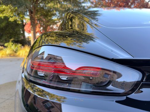 Used 2021 Porsche 718 Cayman image 10