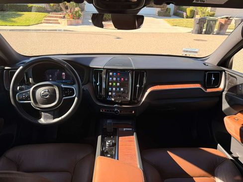 Used 2023 Volvo XC60 B5 Plus w/ Climate Package image 14