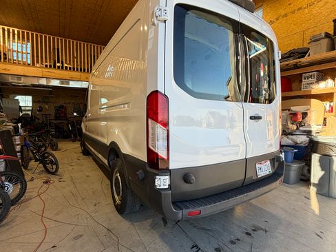 Used 2018 Ford Transit 150 148 Medium Roof image 9