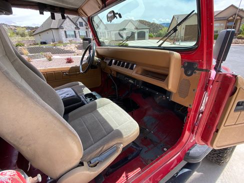 Used 1993 Jeep Wrangler S AWD/4WD image 12
