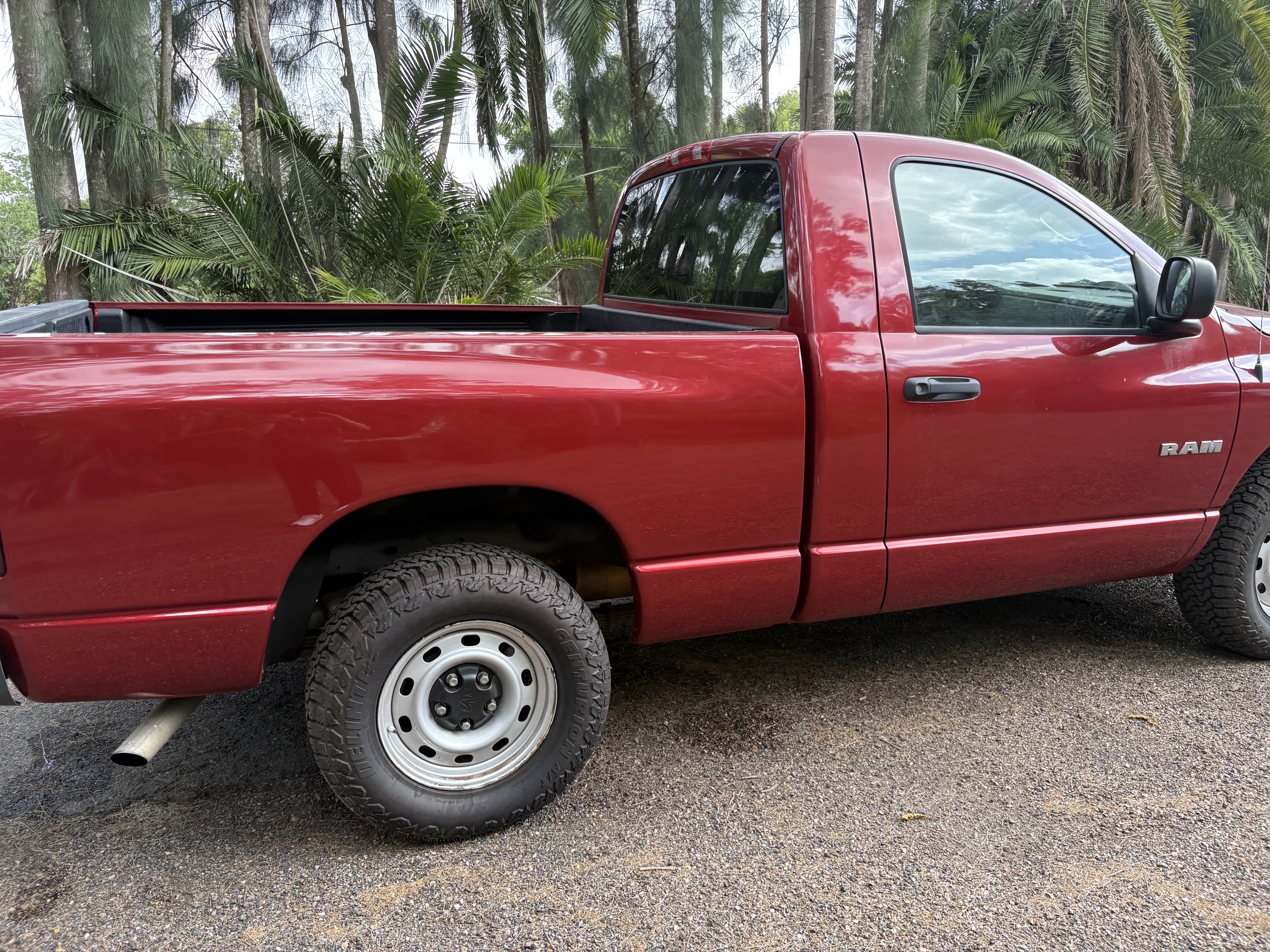 Used 2008 Dodge Ram 1500 Truck ST RWD image 4