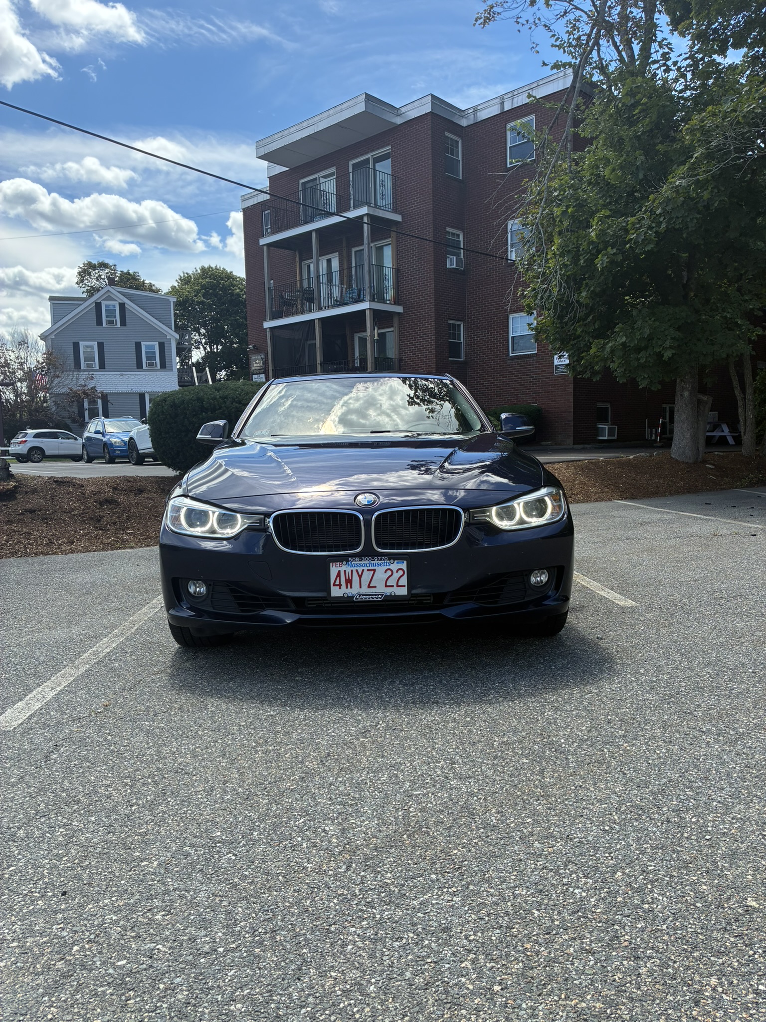 Used 2013 BMW 328i xDrive Sedan AWD/4WD image 1