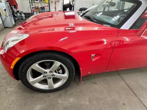 Used 2006 Pontiac Solstice Convertible w/ Premium Package image 5