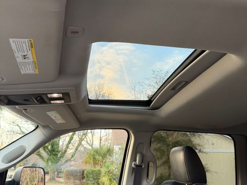 Used 2017 RAM 2500 Laramie w/ Sport Appearance Group image 21