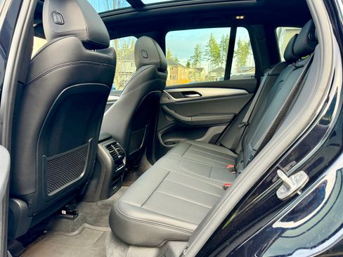 Used 2023 BMW X3 xDrive30i w/ M Sport Package image 6