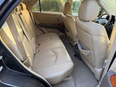 Used 2002 Lexus RX 300 FWD image 11