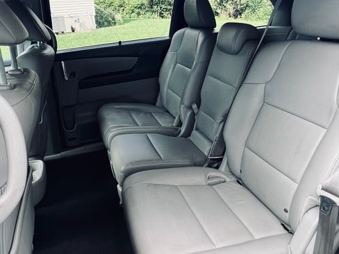 Used 2016 Honda Odyssey EX-L image 14