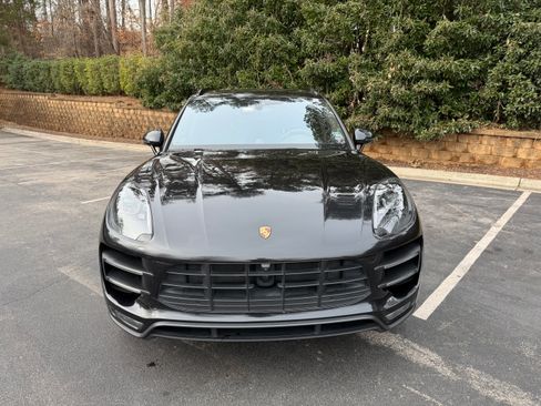 Used 2017 Porsche Macan Turbo AWD/4WD image 10