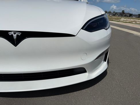 Used 2024 Tesla Model S Plaid image 15