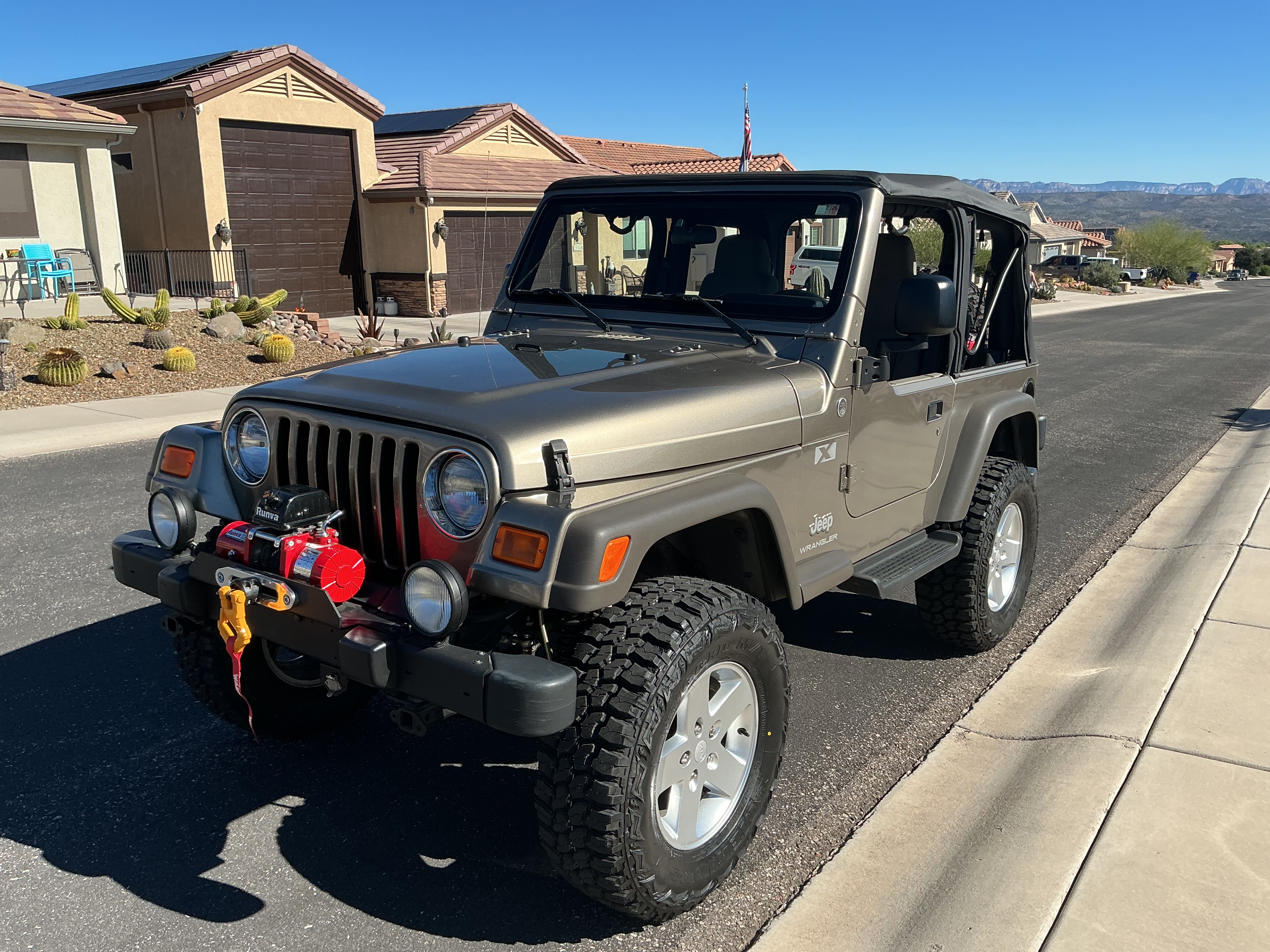 Used 2005 Jeep Wrangler X w/ Tire & Wheel Group (Ecco) AWD/4WD image 1