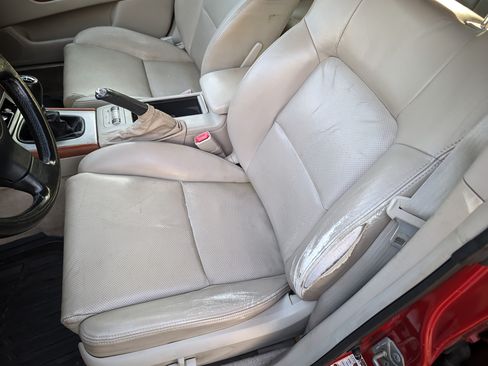 Used 2005 Subaru Outback 2.5XT Limited image 9