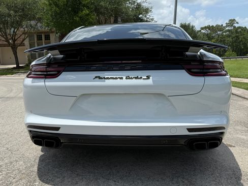 Used 2020 Porsche Panamera Turbo S image 8