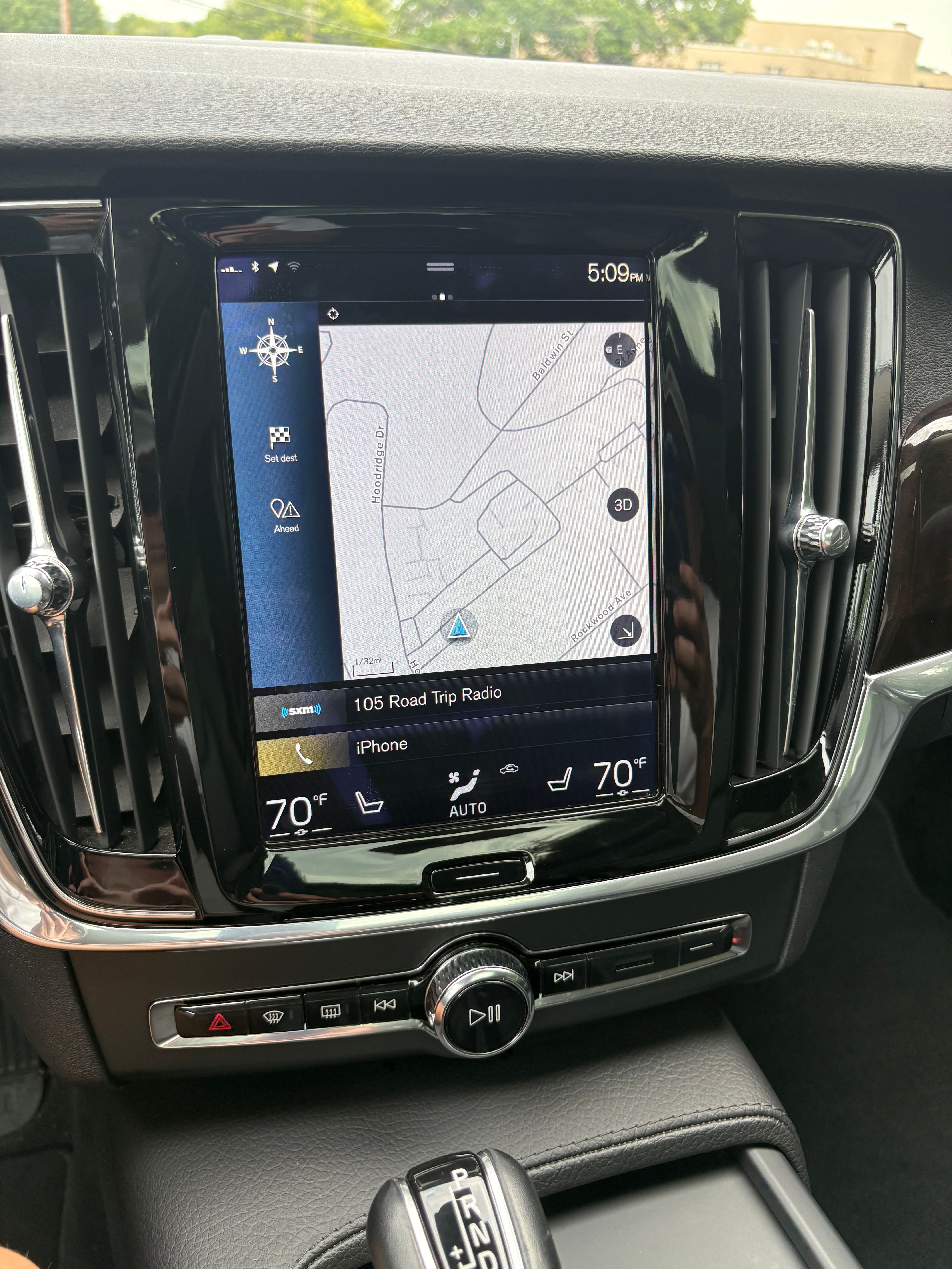Used 2017 Volvo S90 T6 Momentum w/ Vision Package AWD/4WD image 24