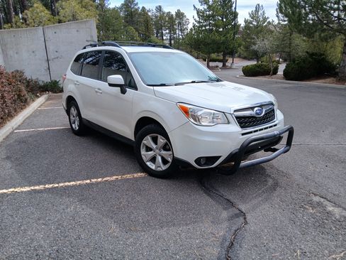 Used 2016 Subaru Forester 2.5i Premium image 4