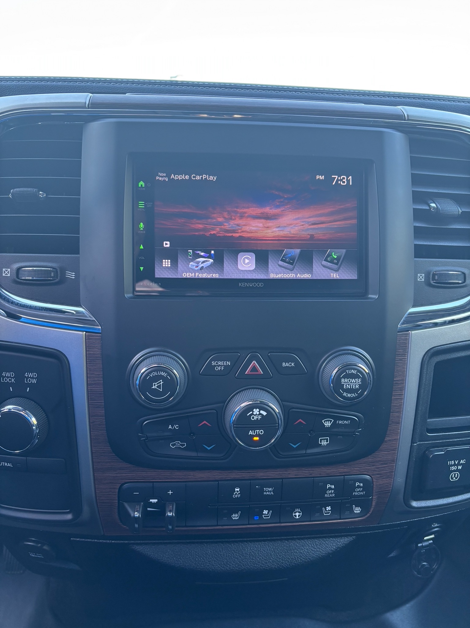 Used 2016 RAM 2500 Laramie AWD/4WD image 15