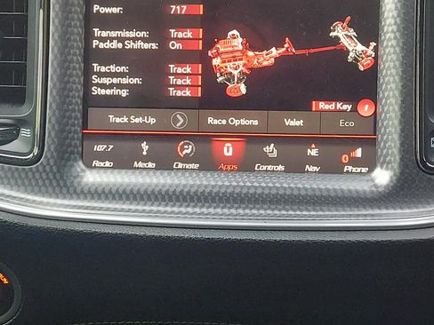 Used 2019 Dodge Challenger SRT Hellcat image 9