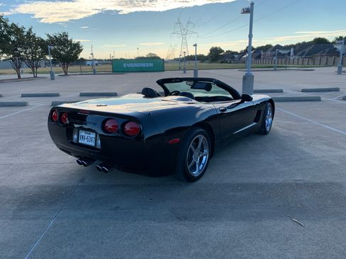 Used 2000 Chevrolet Corvette Convertible w/ Memory Pkg RWD image 8