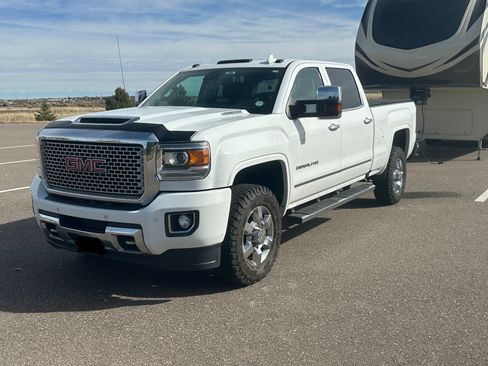 Used 2017 GMC Sierra 3500 Denali w/ Duramax Plus Package image 1