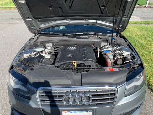 Used 2010 Audi A4 2.0T Premium Plus AWD/4WD image 8