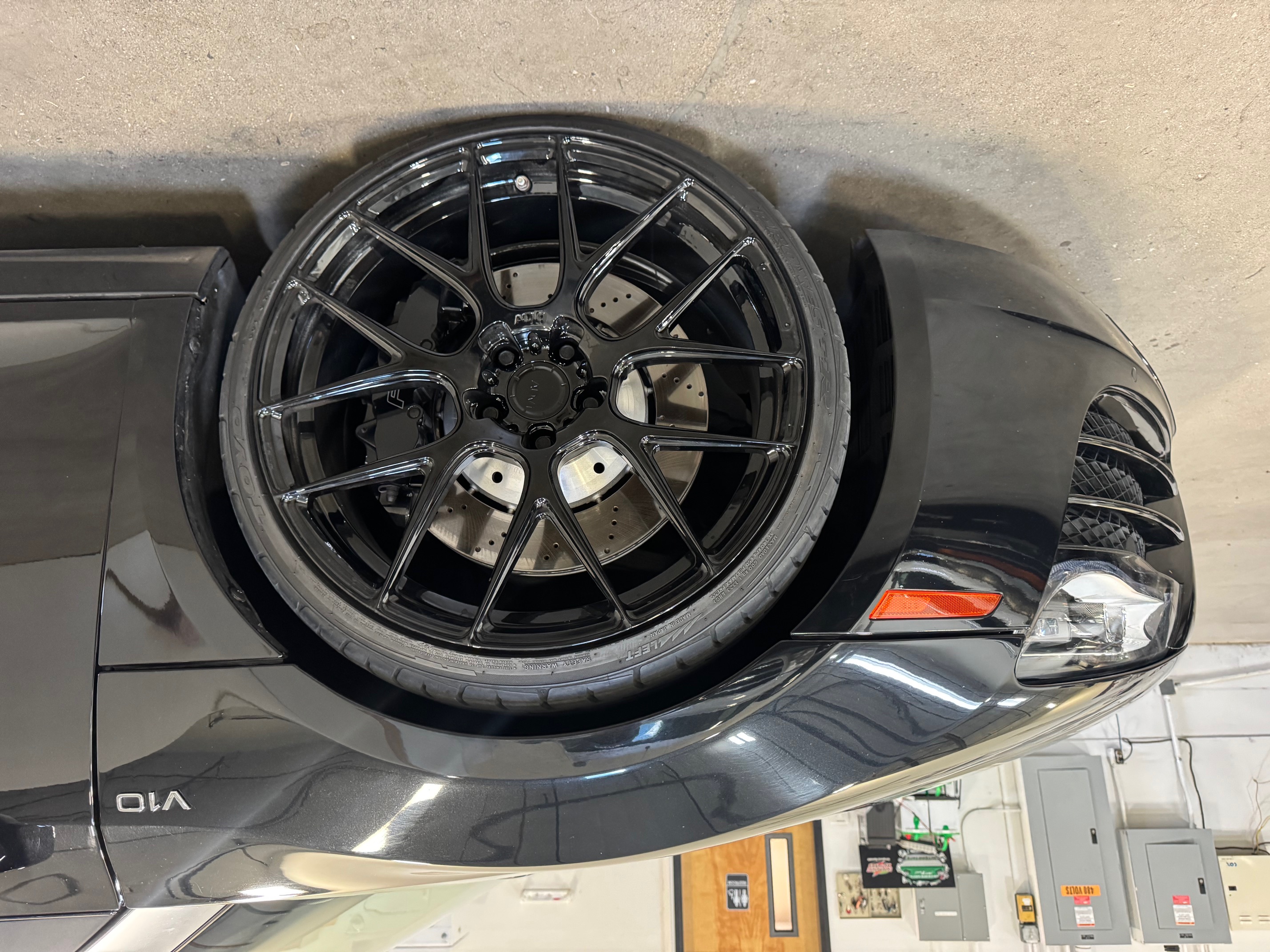 Used 2012 Audi R8 V10 AWD/4WD image 15