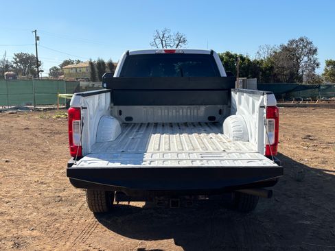 Used 2019 Ford F250 XL w/ Power Equipment Group AWD/4WD image 10