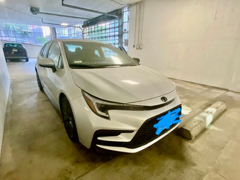 Used 2024 Toyota Corolla SE image 23