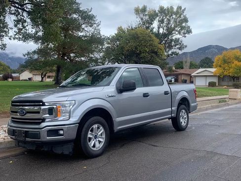 Used 2020 Ford F150 XLT image 1