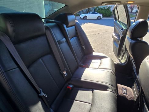 Used 2012 INFINITI G37 Sport image 18