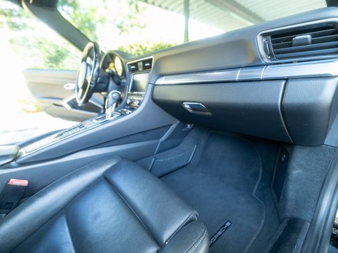 Used 2015 Porsche 911 Targa 4S image 20