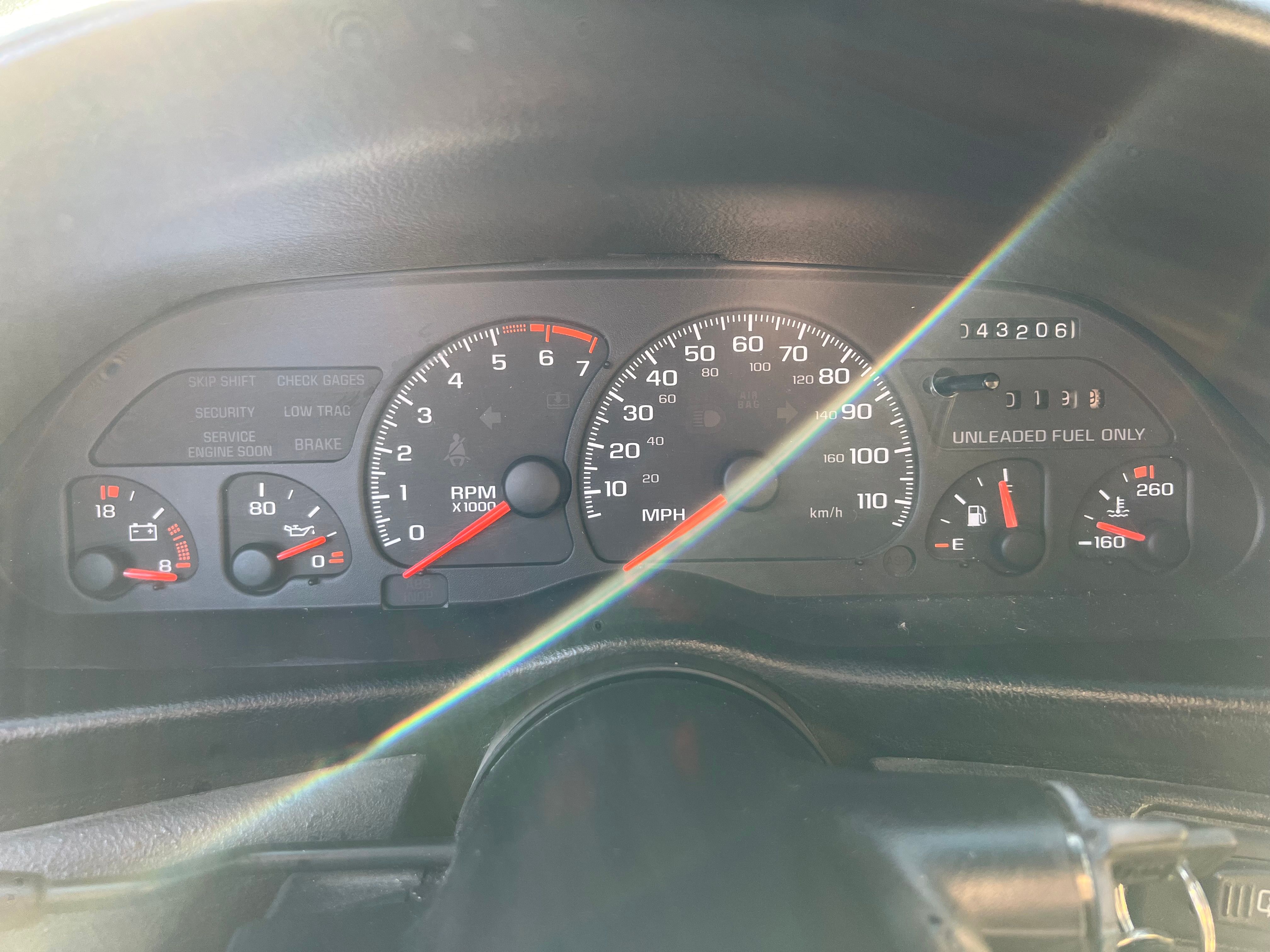 Used 1994 Chevrolet Camaro Z28 RWD image 13