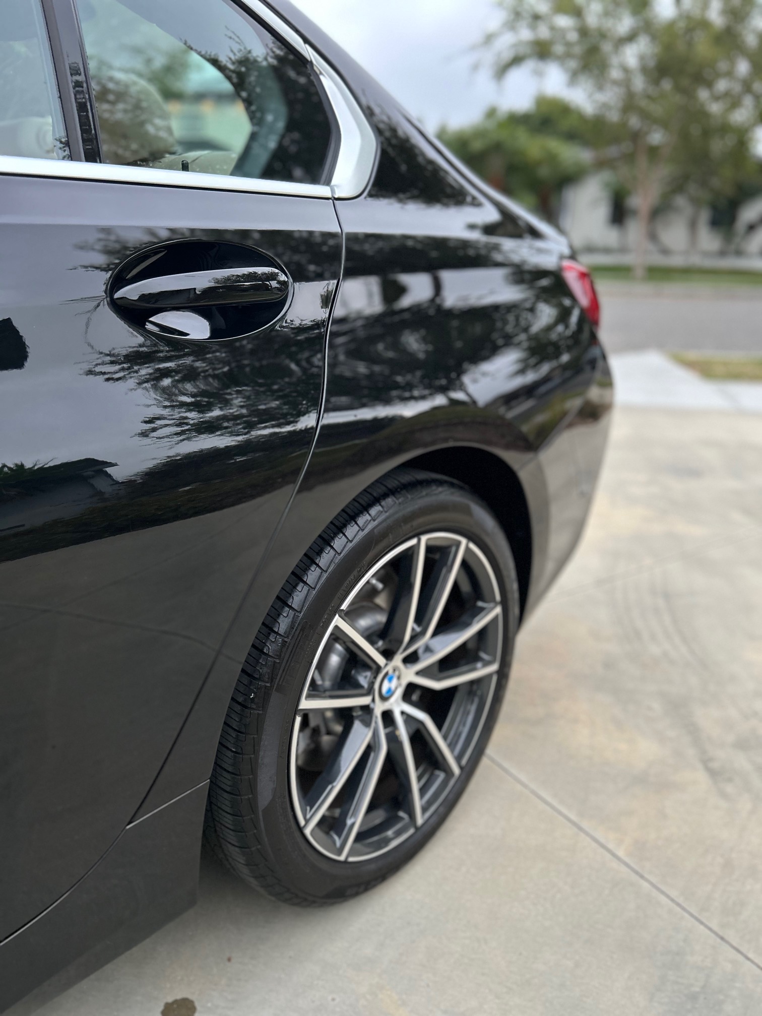 Used 2019 BMW 330i Sedan w/ Convenience Package RWD image 24