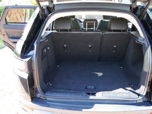 Used 2016 Land Rover Range Rover Evoque SE Premium image 18