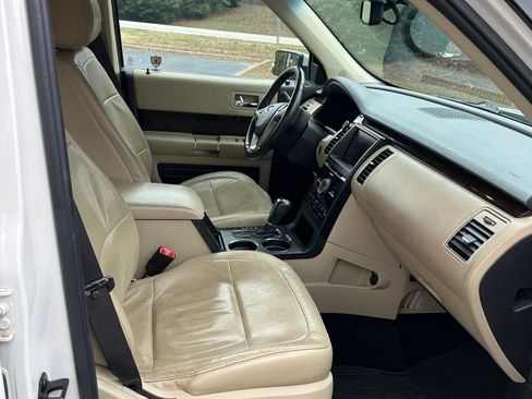 Used 2013 Ford Flex Limited w/ Trailer Tow Pkg Class III image 8
