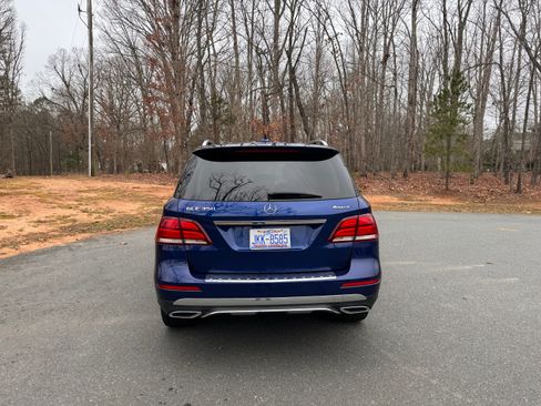 Used 2018 Mercedes-Benz GLE 350 4MATIC image 5