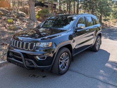 Used 2018 Jeep Grand Cherokee Limited w/ Trailer Tow Group IV