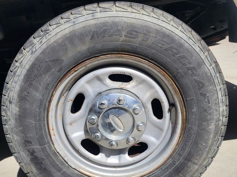 Used 2006 Ford F250 XL image 6