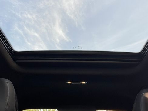 Used 2023 BMW M340i xDrive AWD/4WD image 30