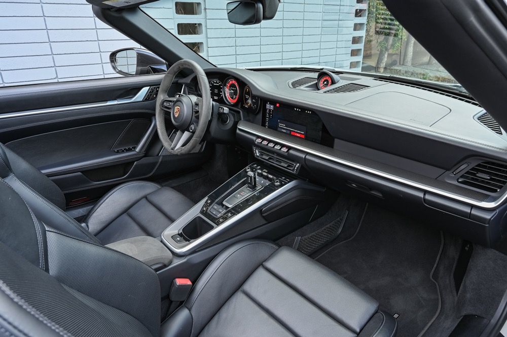 Used 2021 Porsche 911 Turbo S AWD/4WD image 8