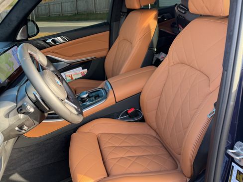 Used 2024 BMW X5 M60i image 15