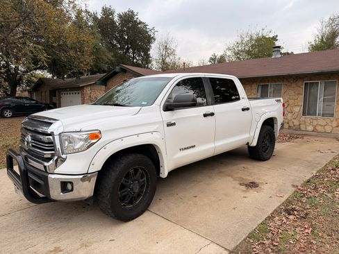 Used 2016 Toyota Tundra TRD Pro image 1