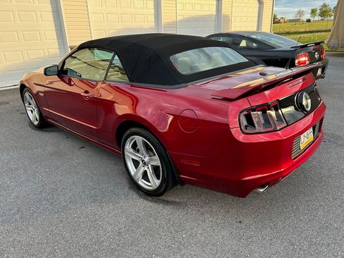 Used 2014 Ford Mustang GT Premium w/ Comfort Package RWD image 14