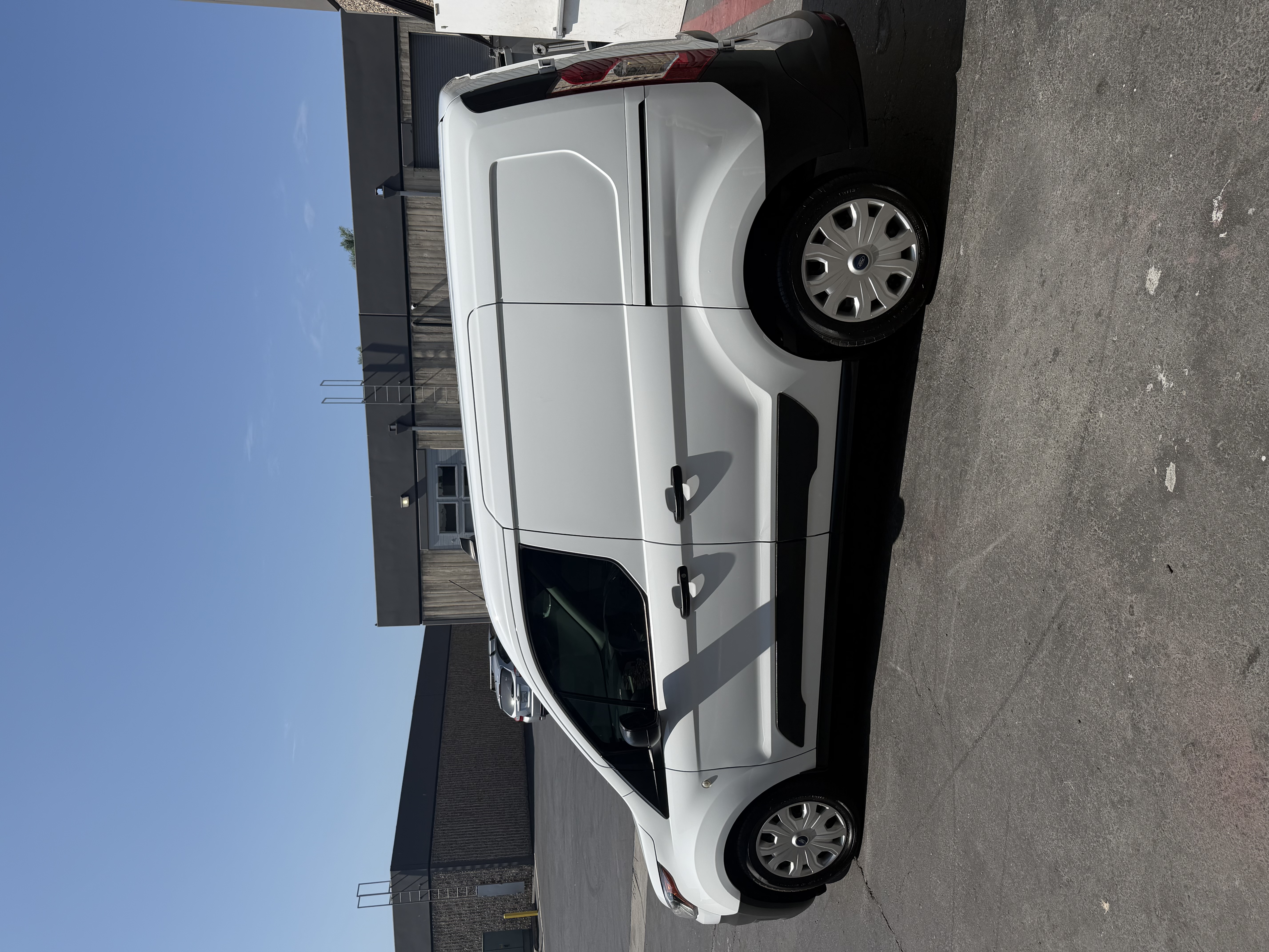 Used 2022 Ford Transit Connect XL FWD image 8