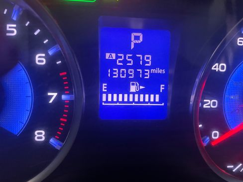 Used 2015 Subaru Crosstrek 2.0i Premium image 6