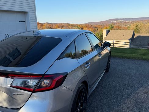 Used 2023 Honda Civic Sport image 5