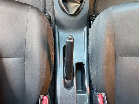 Used 2017 Nissan Versa S FWD image 24
